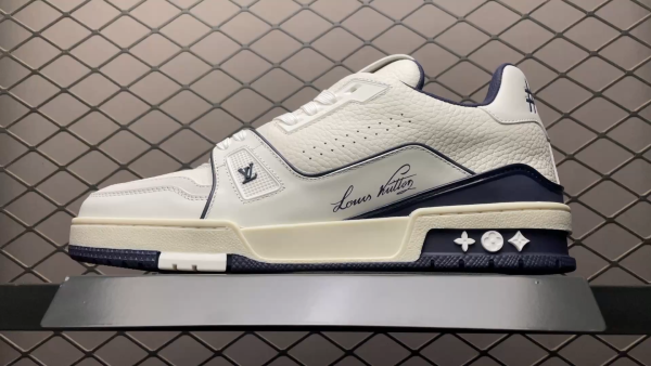 L X V TRAINER Sneakers