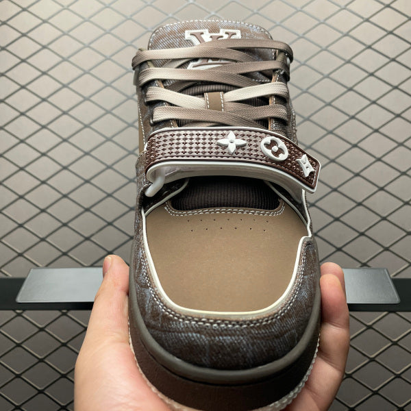L X V TRAINER SNEAKERS