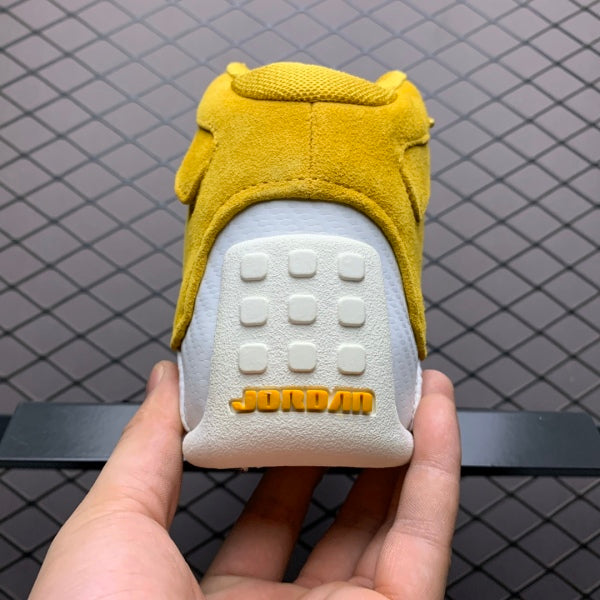 JRD 18 Retro Yellow Ochre AA2494-701