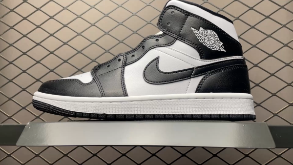 JRD 1 Mid Panda DV0991-101