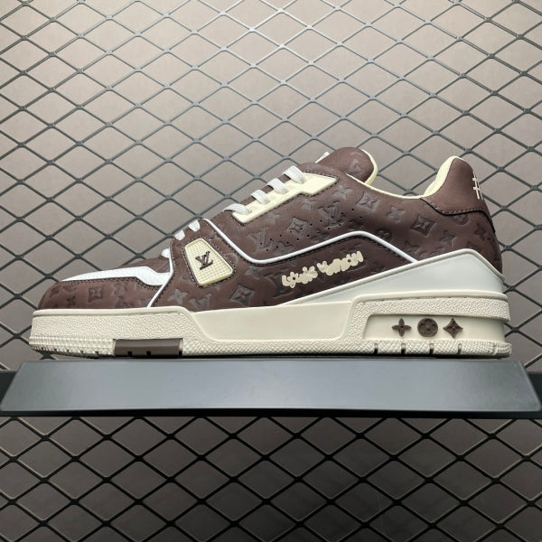 L X V SNEAKERS