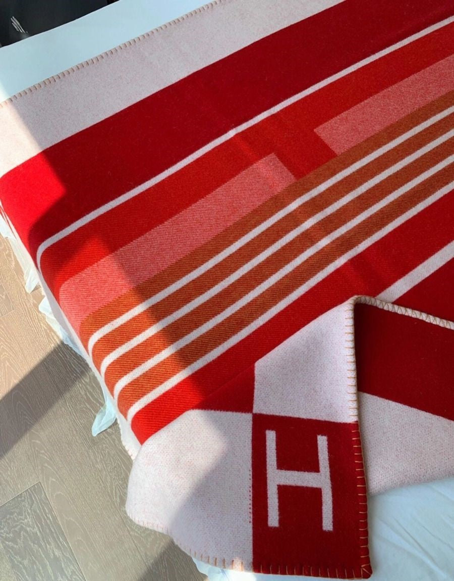 HM Avalon Throw Blanket Red Wool Cashmere