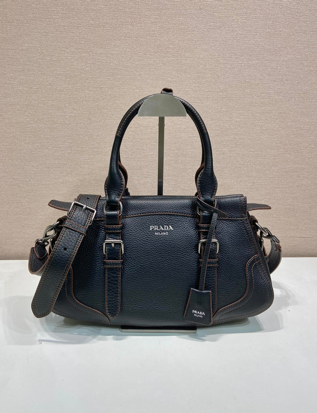 Prada 2026 Tote Bag 35cm Grained Leather 282678