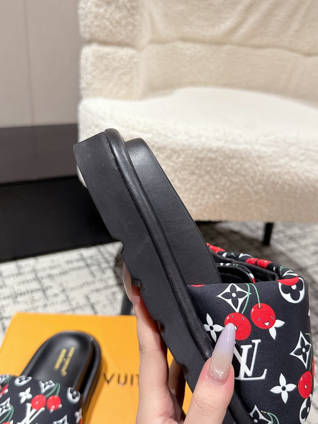 LV MIAMI-STYLE SANDALS 25S IN BLACK FABRIC AND CALFSKIN