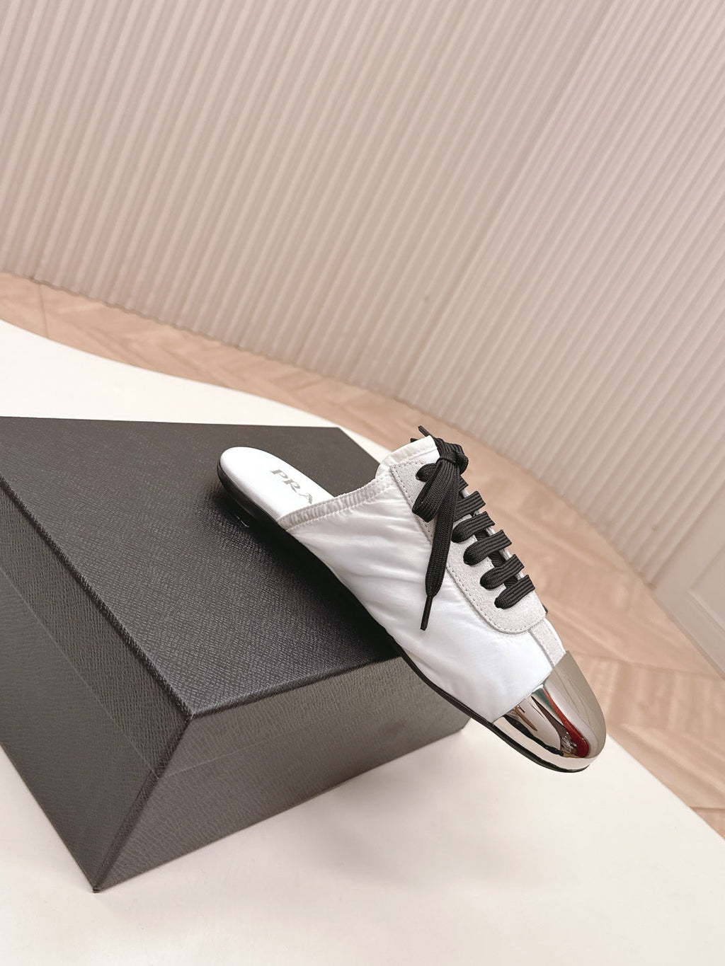 PRA 26S Mule Sneaker White Sliver Canvas 600623