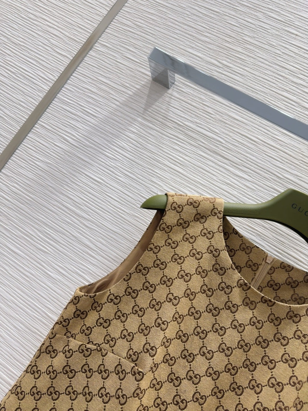 Gucci 2025 MidiDress Camel and Ebony Polyester Fiber