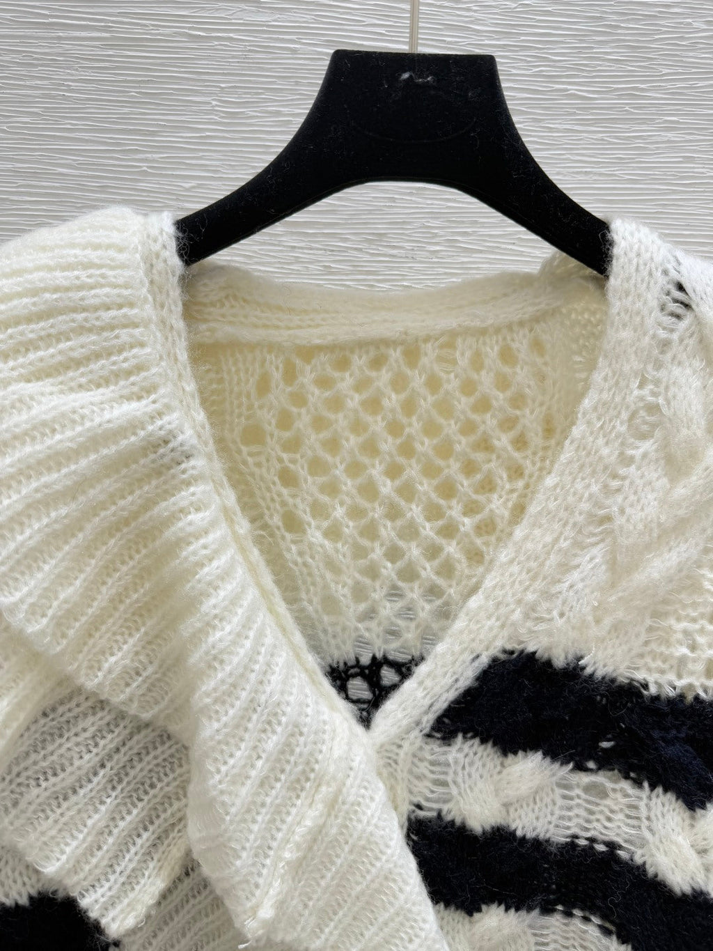 CD 25 Striped Long sleeve Sweater 286356