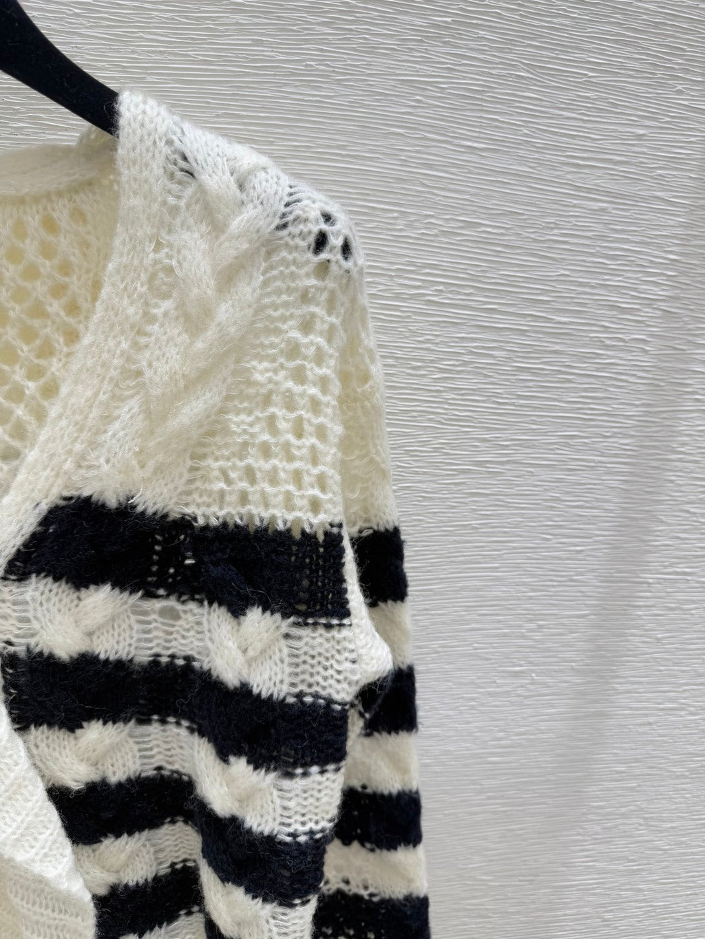 CD 25 Striped Long sleeve Sweater 286356