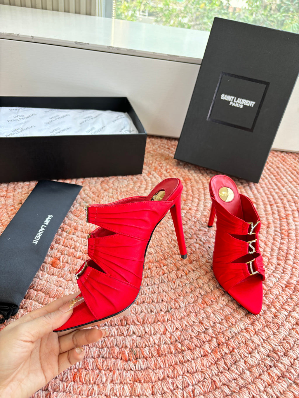 YSL 26ss Pointed High Heels Sandals 110 Red Silk Leather 648790