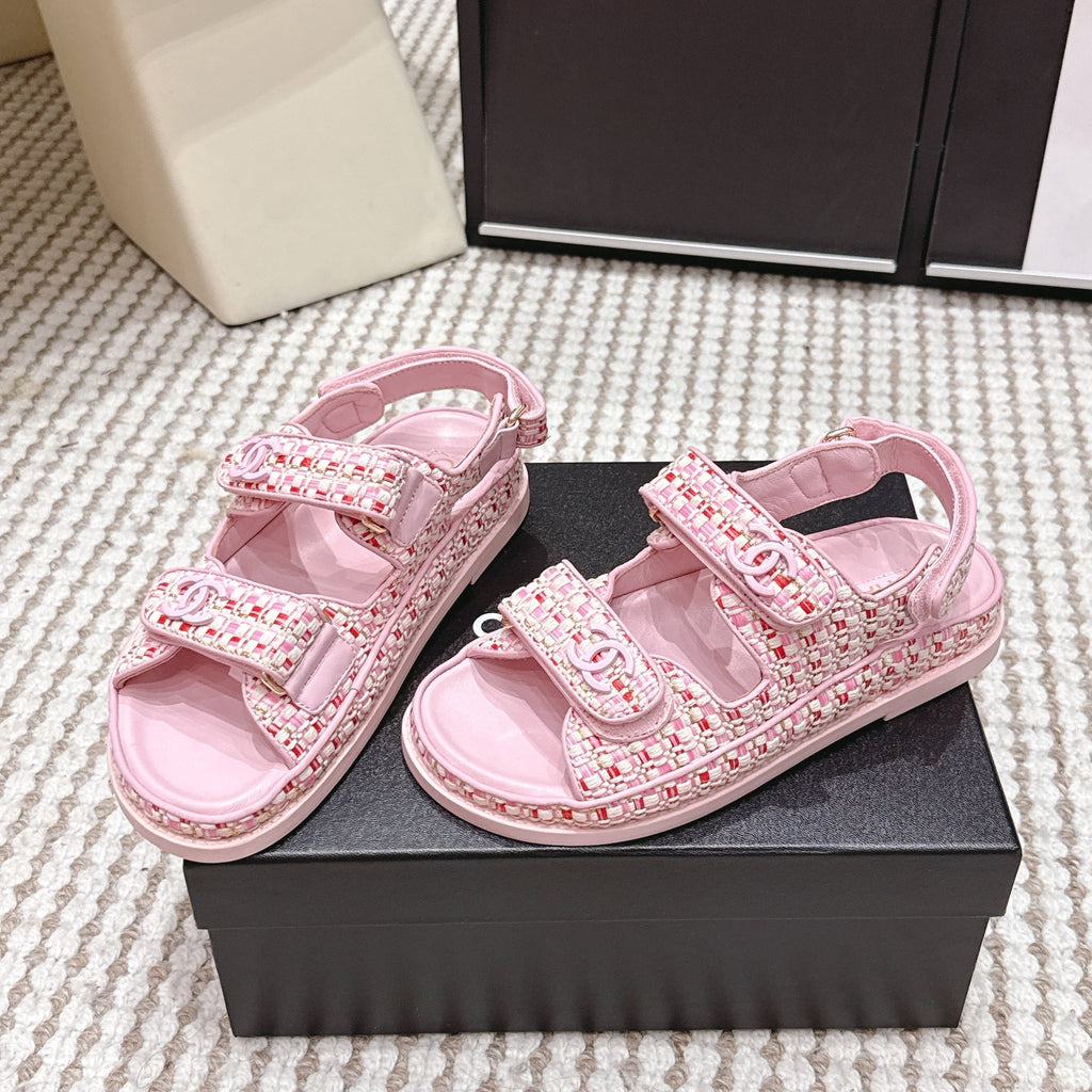 CC 26s Sandals Light Pink Leather Raffia 632402