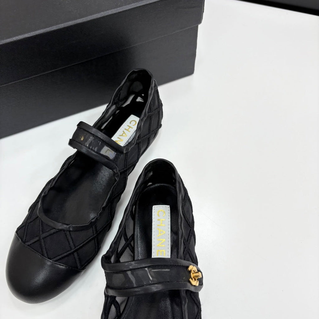 CC 25 Mary Jane White Black Mesh Calfskin