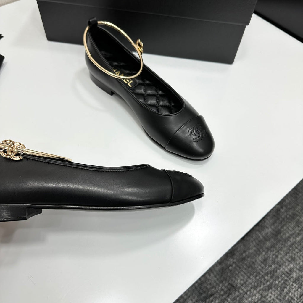 CC 26s Ballet Flats Black Sheepskin 626304