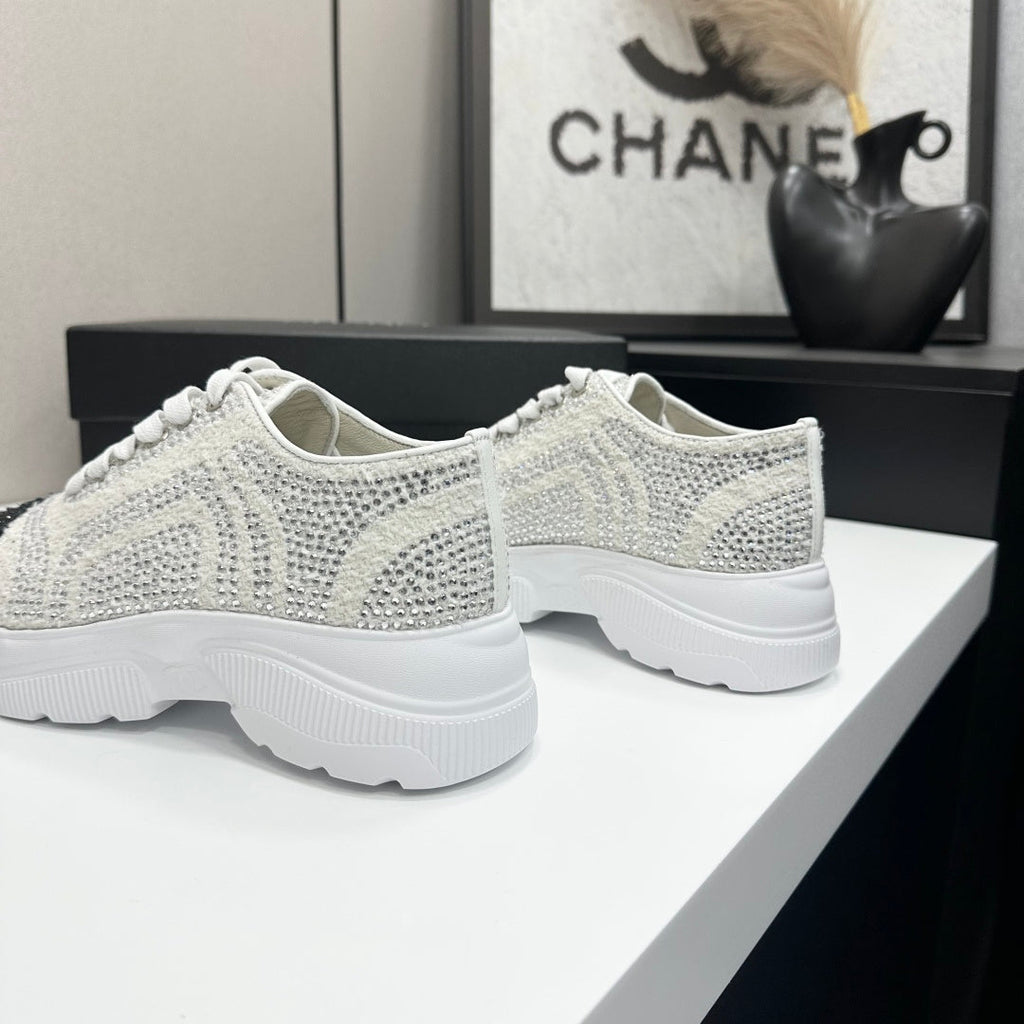 CC 26s Casual Sneakers Rhinestones Ivory Black Mesh Sheepskin 626361