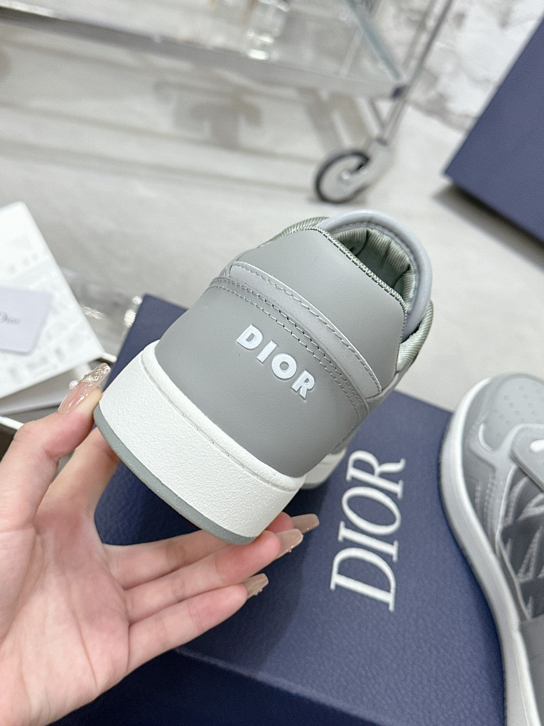 CD B27 Low-Top Sneaker 30mm In Grey Calfskin 100819