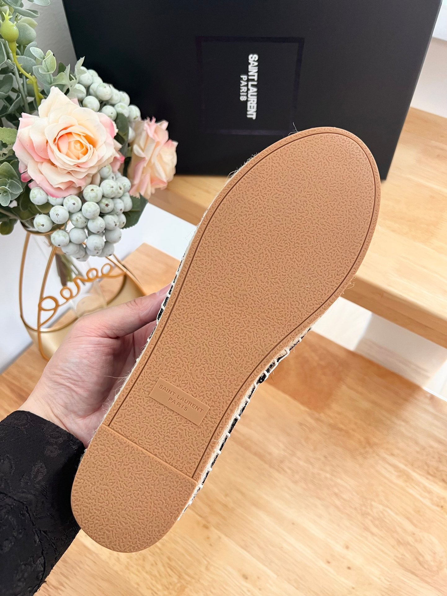 SL YVES LOGO SLIP ON CREAMY WHITE CANVAS