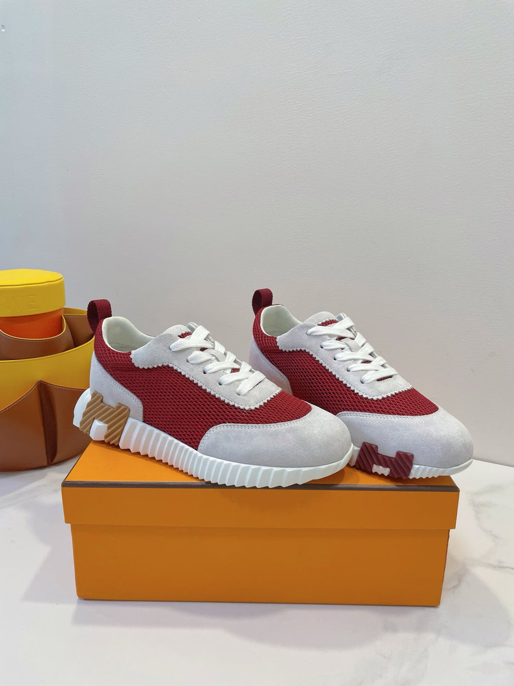 HM  Bouncing sneaker Beige Gray mix Red Fabric with Suede 212285
