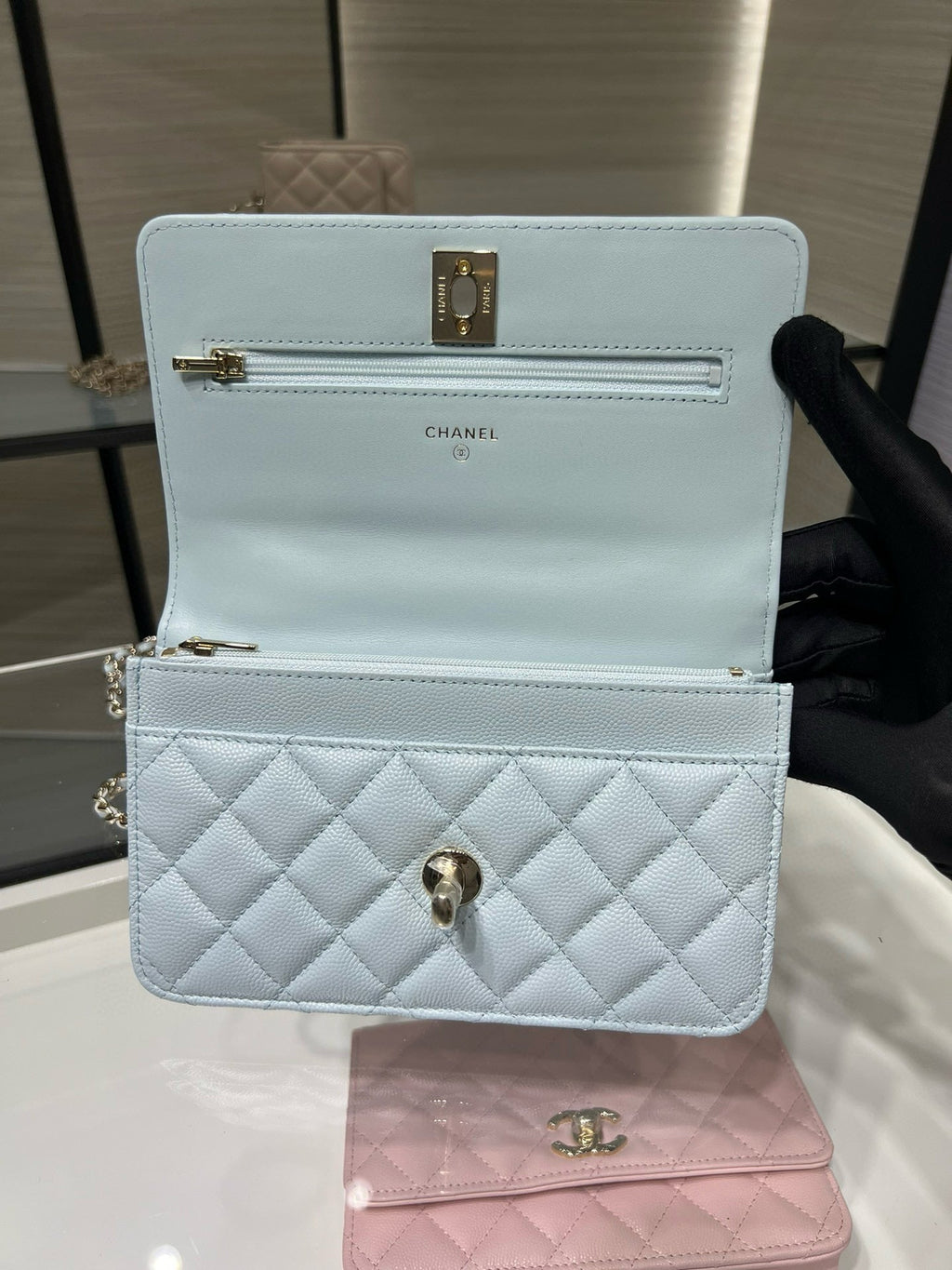 cc 25S Woc Top Handle 19cm Cloud Blue Grained Calfskin Light Gold Hardware