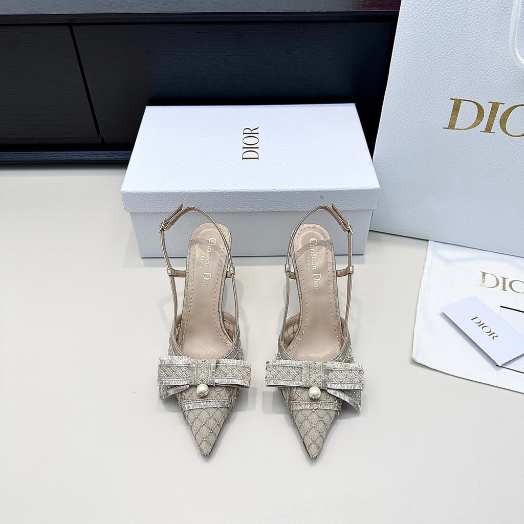 DIOR 26S POINTED TOE HEELED SANDALS 85MM IN BEIGE FABRIC WITH PEARL BOW