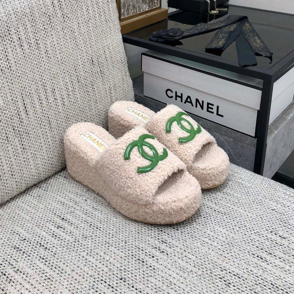 CC Wedge Sandal Beige Wool