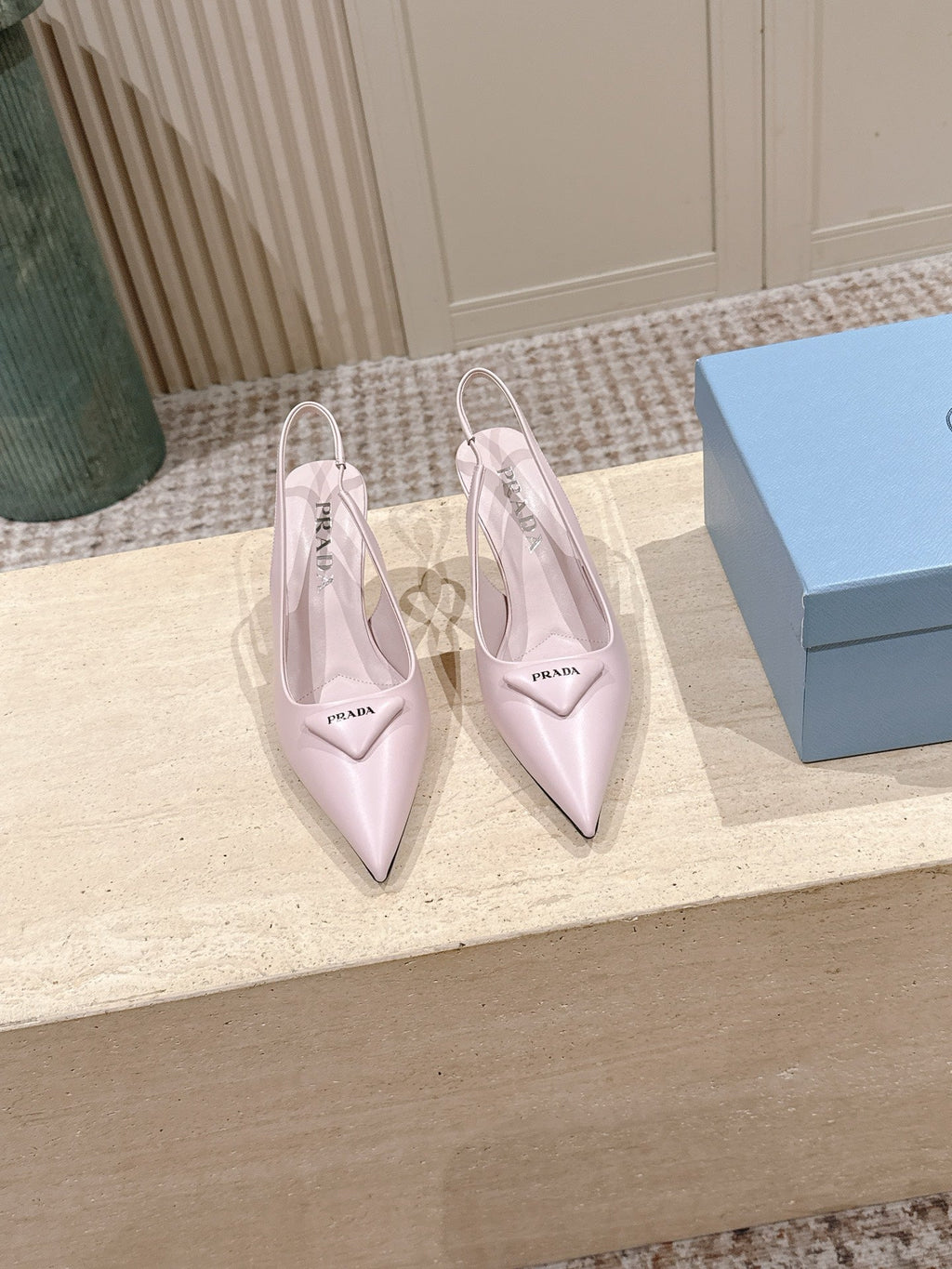 PRADA 26S POINTED-TOE SLINGBACK HEELS 75MM IN LIGHT PINK SHINY CALFSKIN