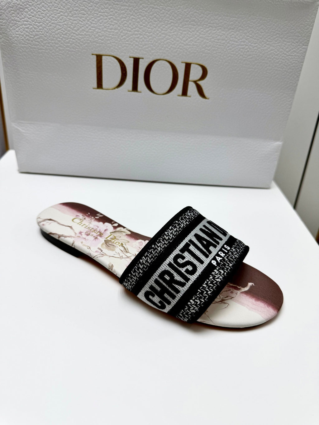 CD 26s Embroidered Sandals Black White Burgundy Canvas Leather 683021