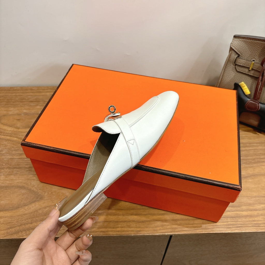 HM 26ss Mule White Calfskin Gold Buckle 638471