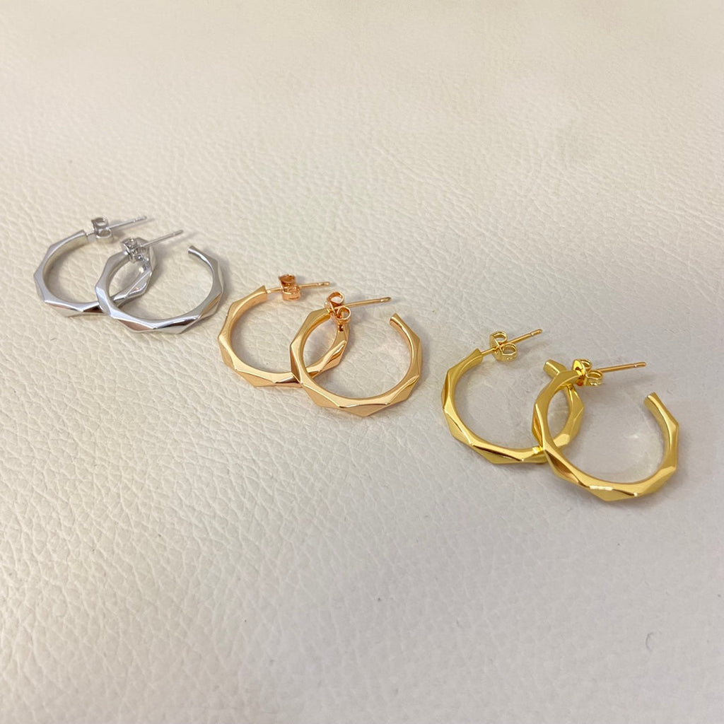 Graff New Polished Diamond-Shaped Earrings