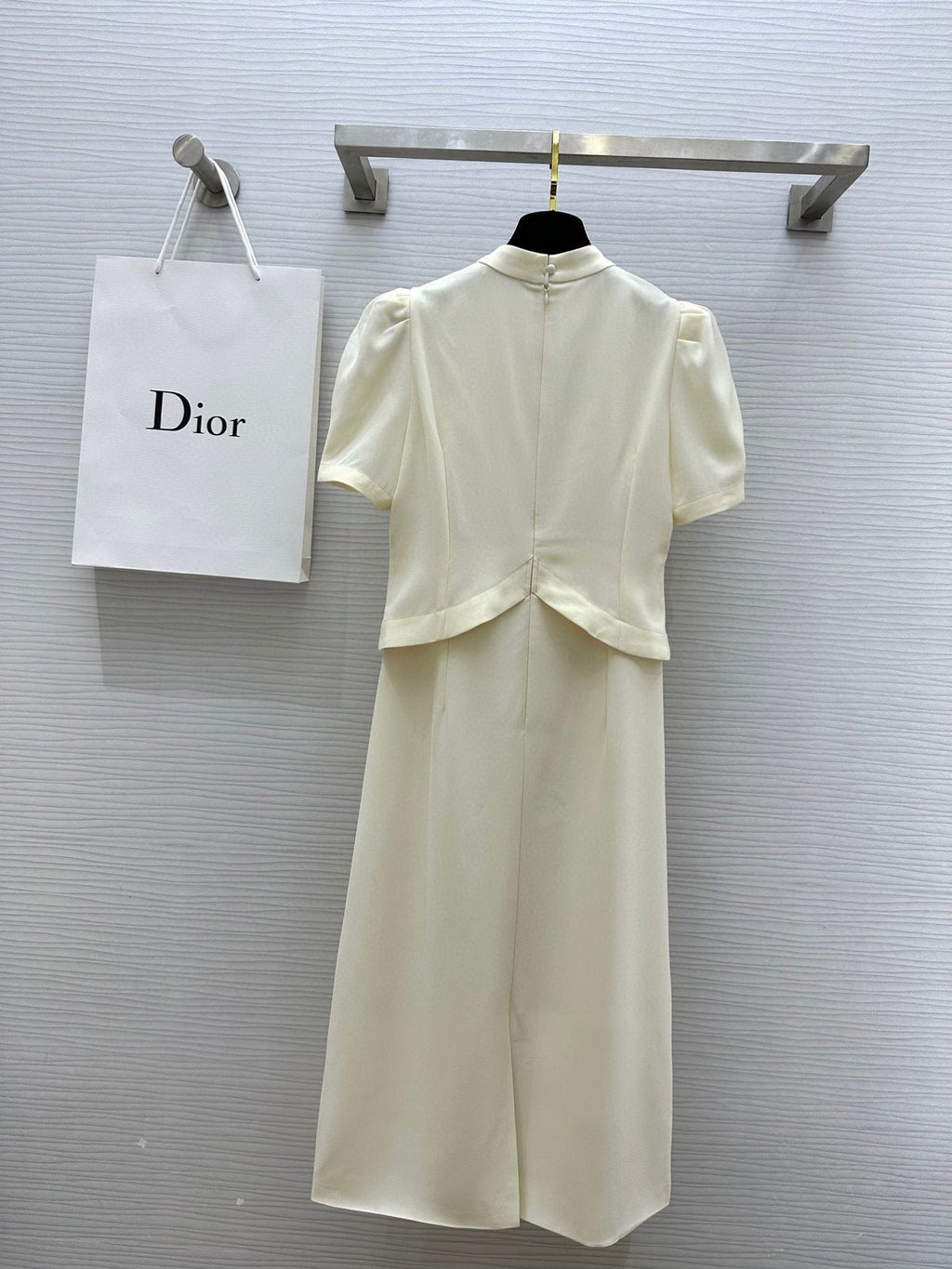 CD 25 Dress Light Cream Cotton