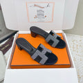 HM 26ss Oran Sandals 50 Black Rhinestone Cowhide 625267