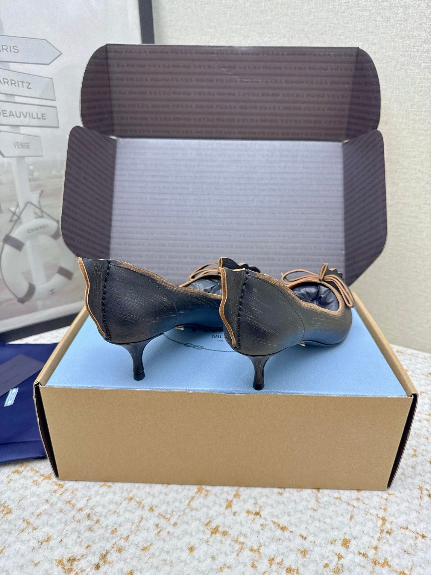 PRADA 26S ANTIQUED LEATHER PUMPS 55MM IN BLACK CALFSKIN