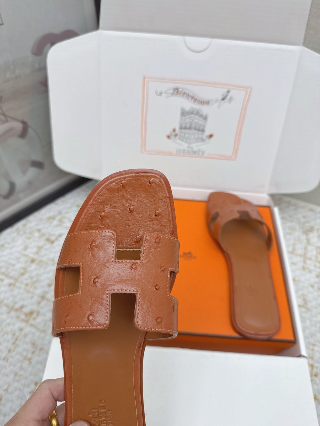 HM 26ss Oran Sandals Brown Ostrich Leather 625092