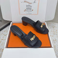 HM 26ss Oasis Sandals 50 Black Sheepskin Gold Buckle 625161