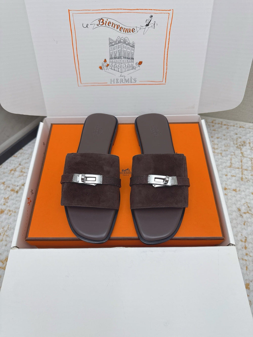 HM 26ss Oasis Sandals Dark Brown Suede Cowhide 625178