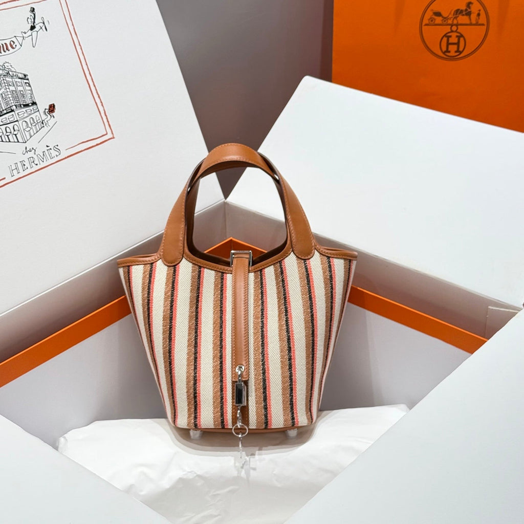 PICOTIN LOCK 18 BAG IN GOLD CALFSKIN ÉCRU/BEIGE/FAUVE/ROSE POP/NOIR EMBROIDERY CANVAS