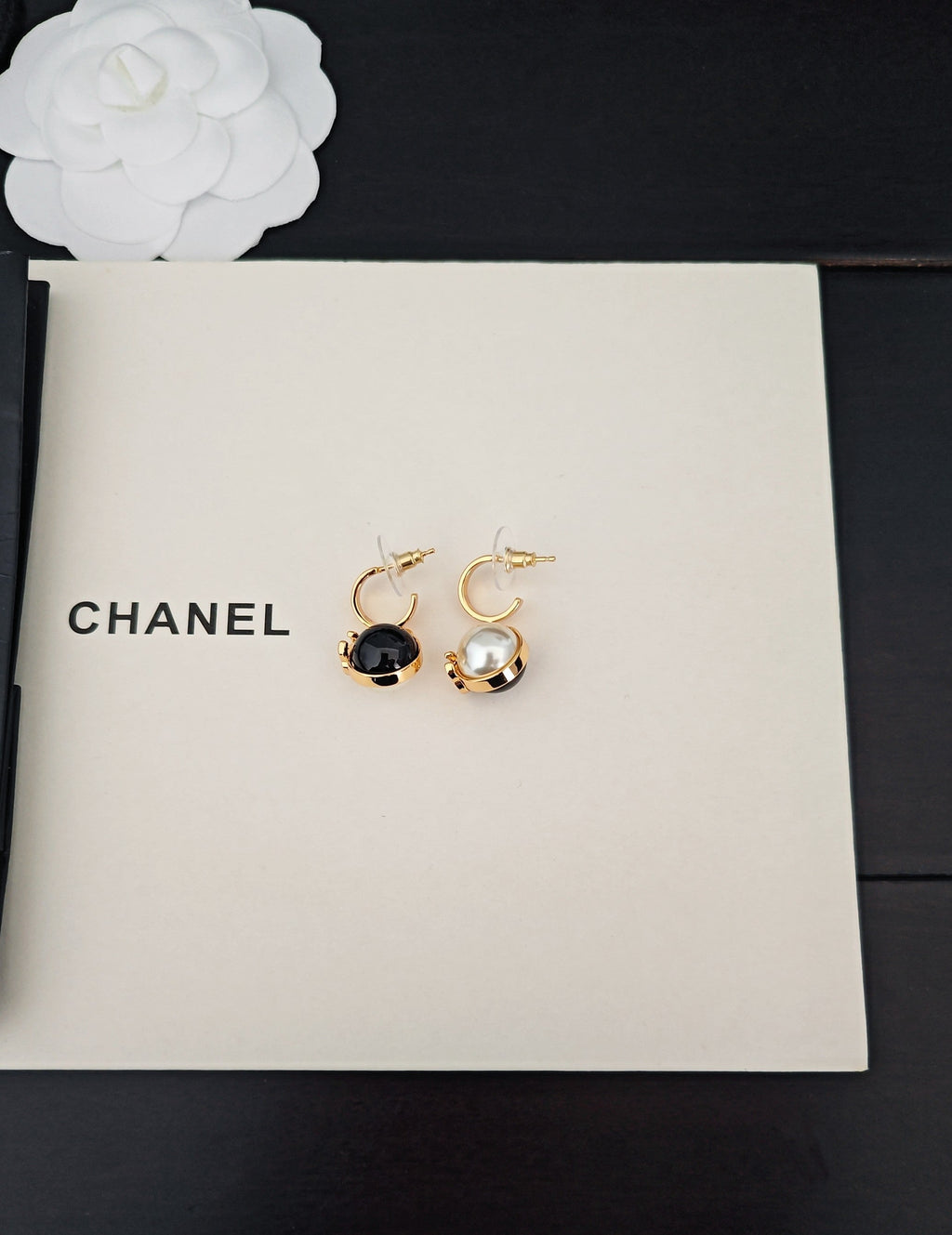 CC Double C Black White Ball Gold Earrings