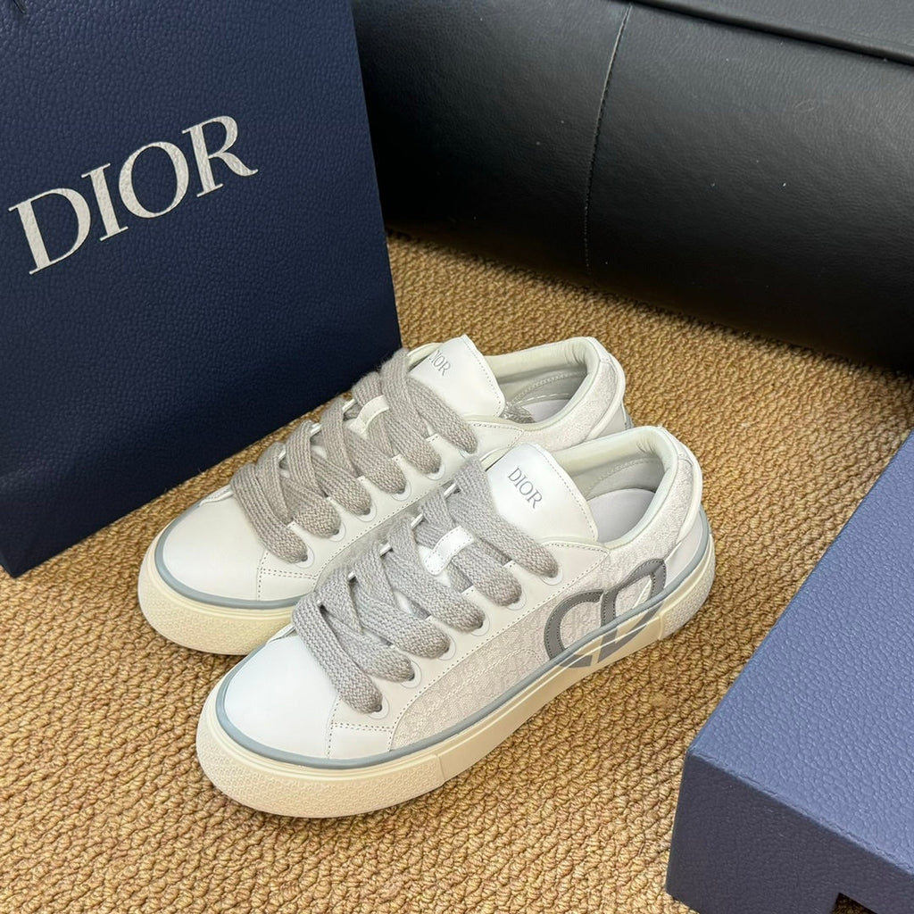 CD B33 Sneaker White Oblique Jacquard Fabric And Lambskin