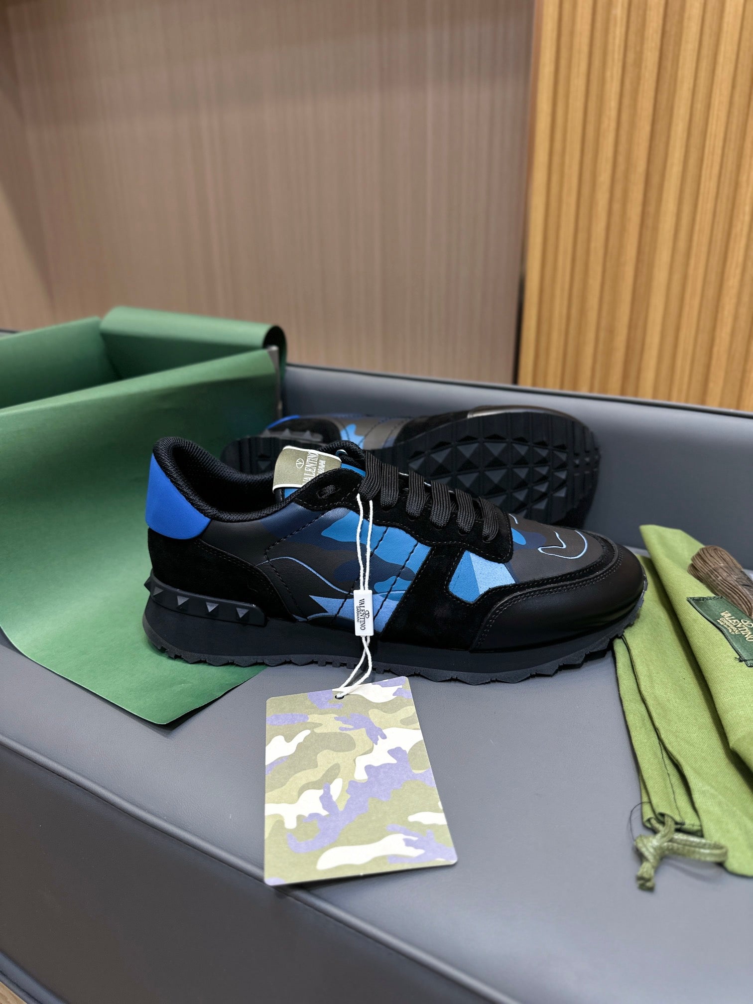 VT 25 Rockrunner Sneaker Camouflage  Sheepskin 349046