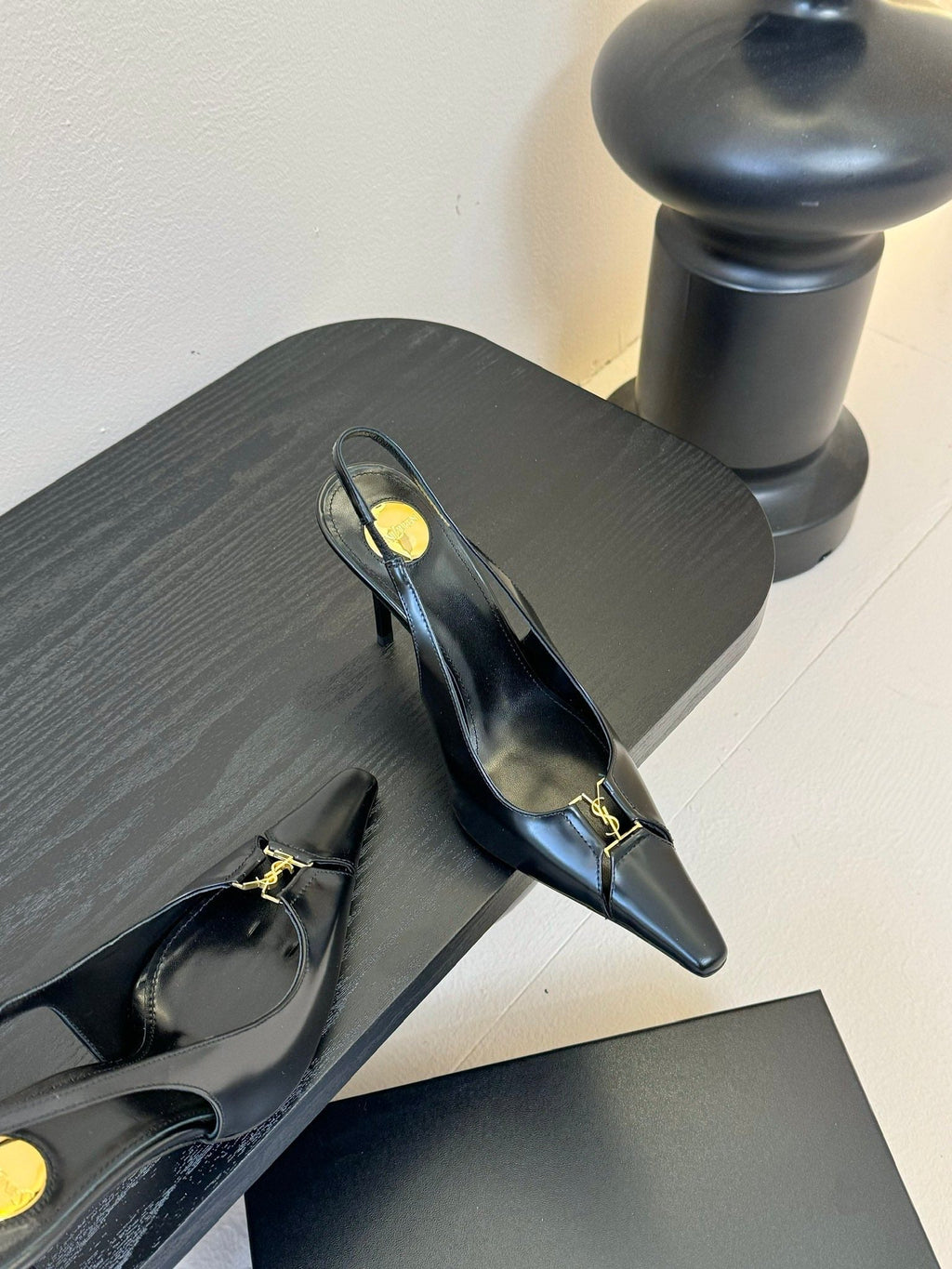 YSL Pointed Toe Slingback 85mm Calfskin