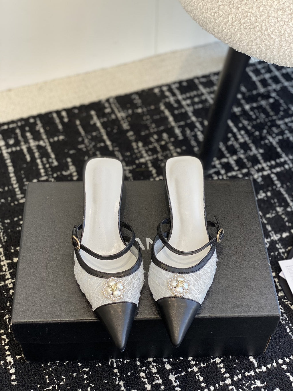 mule sandal white tweed black lambskin