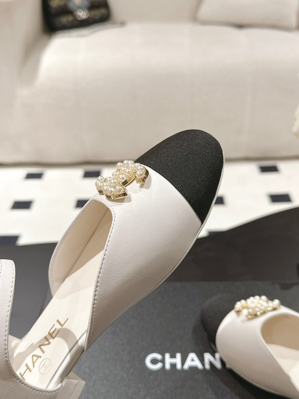 CC Slingback White Sheepskin with Fabric 237512