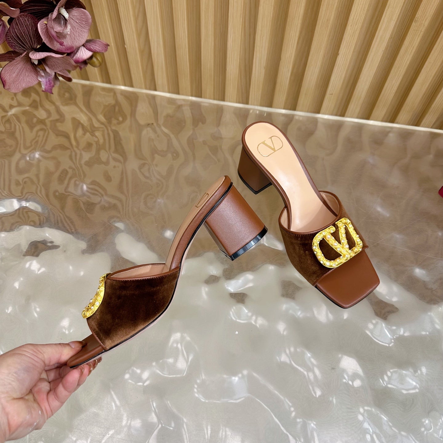 VALENTINO 25S HIGH-HEEL MULES 60 MM IN BROWN VELVET AND CALFSKIN WITH GOLD HARDWARE