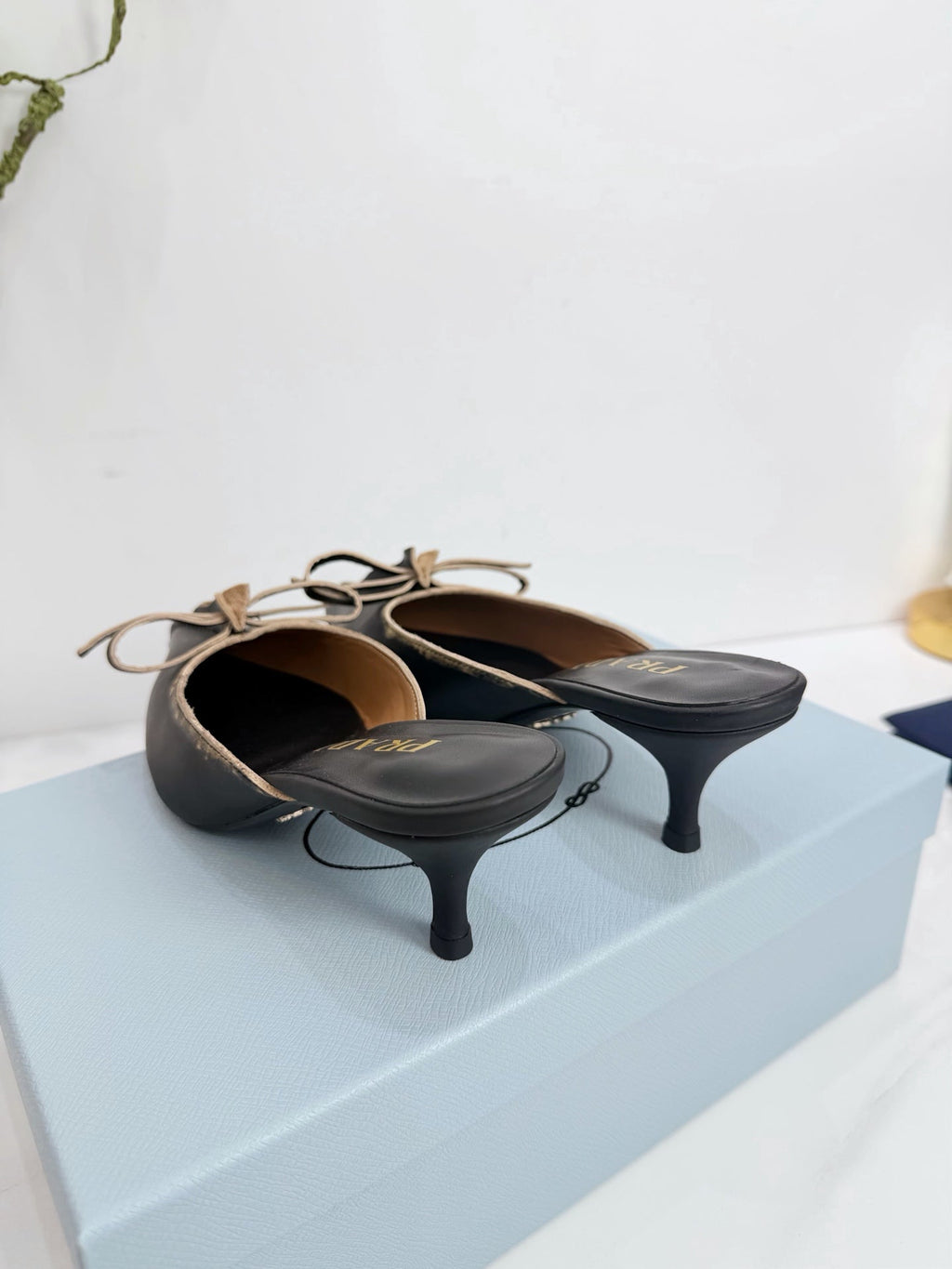 PRA 26SS Hight Heel Mule 55 Black Beige Cowhide 592399