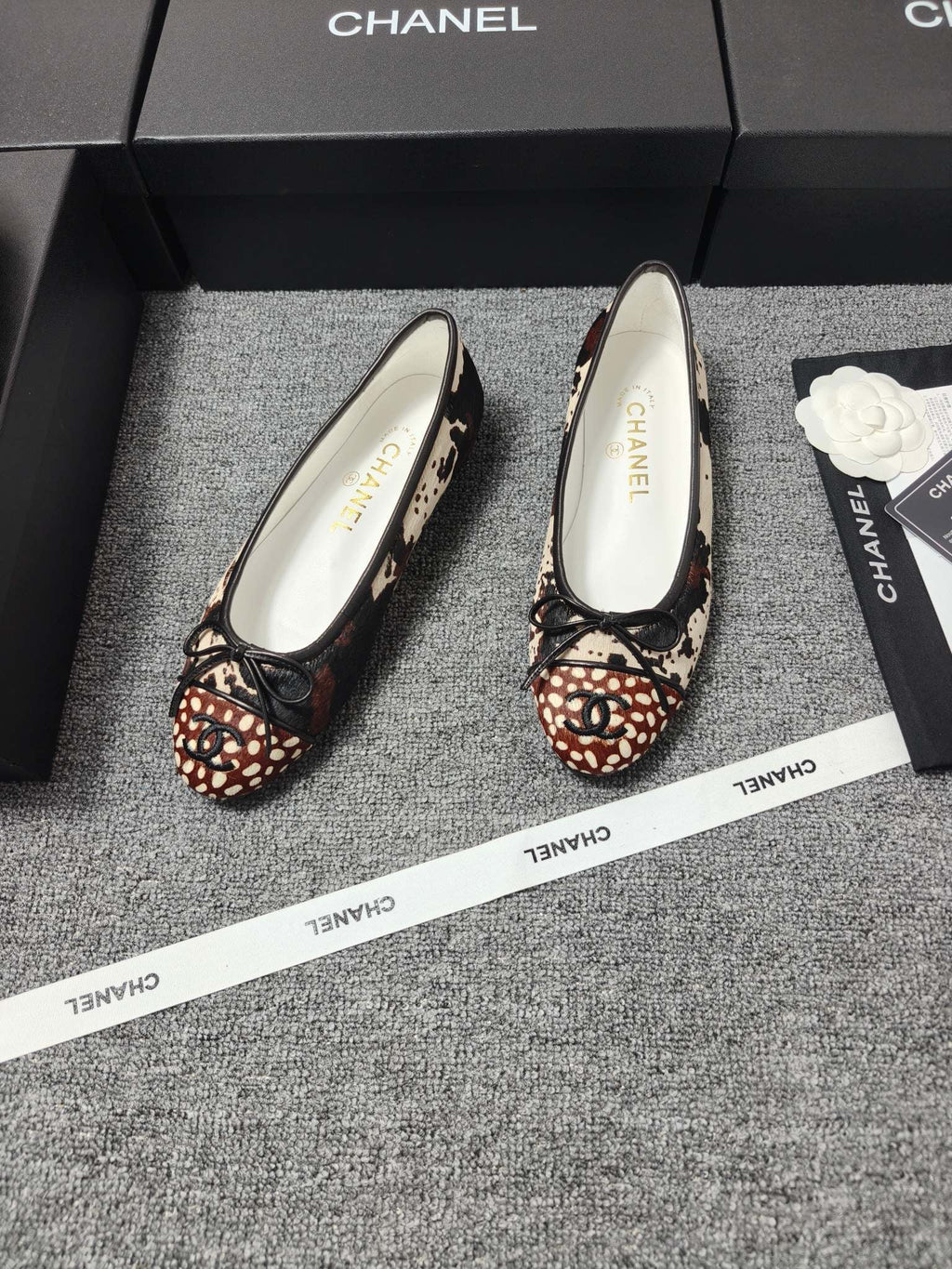 Chanel 2026 Ballet Flat Black Cream Brown Horsehair Calfskin 696628