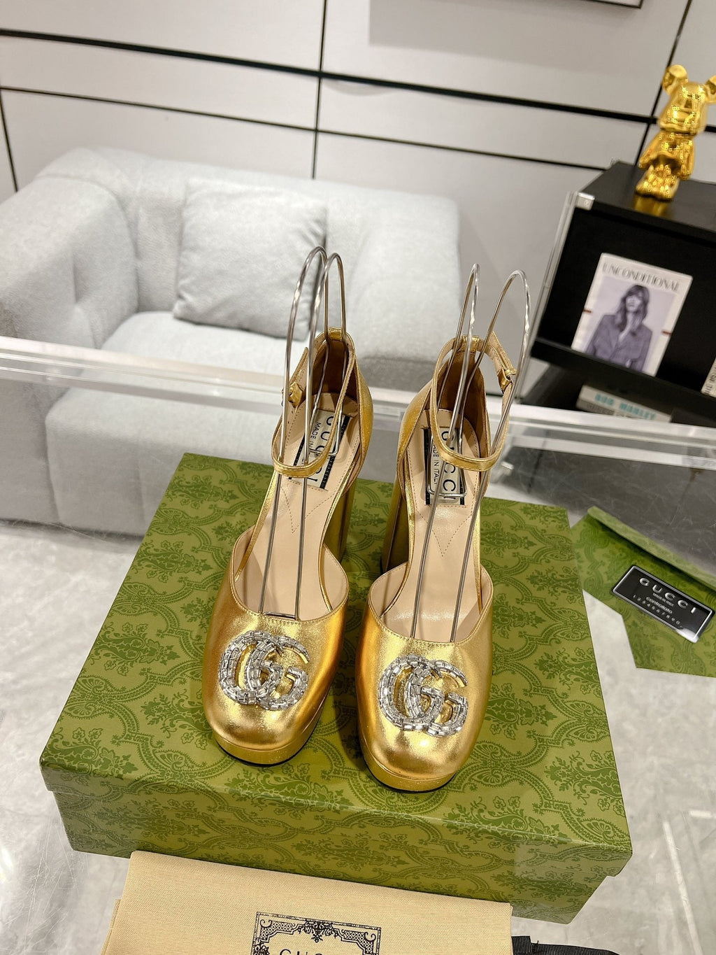 HIGH SANDAL SQUARE HEEL 12 CM IN GOLD CALFSKIN