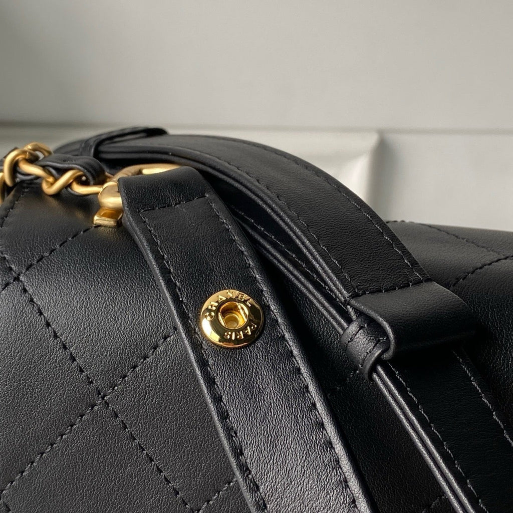 Chanel 2026 Trendy CC Flap Bag 25cm Black Calfskin 338857