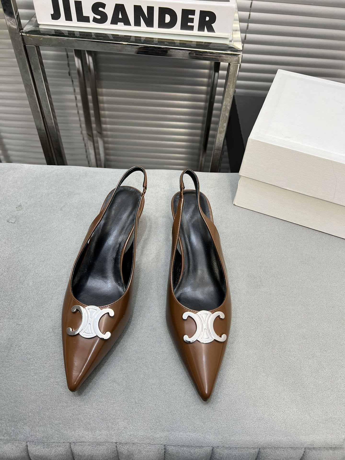 alma triomphe 50 slingback chocolate patent calfskin