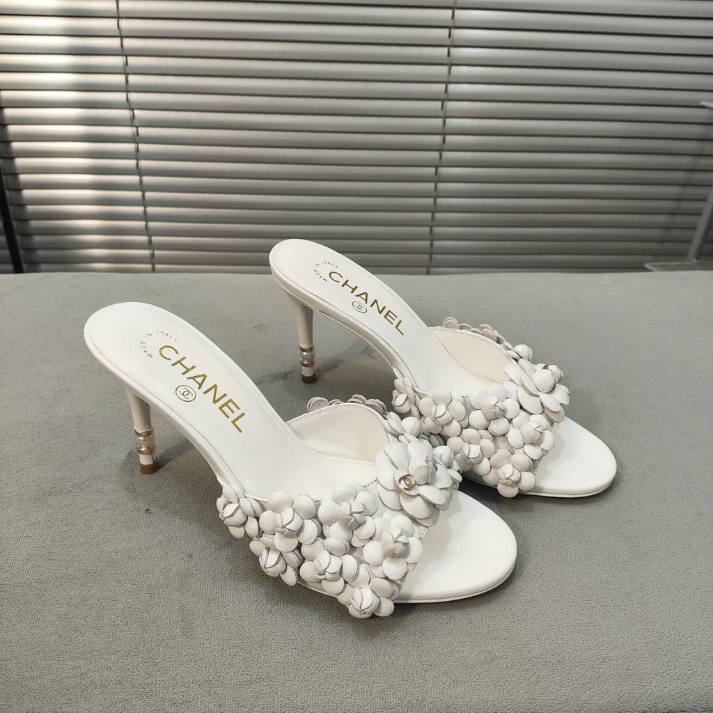 mule sandal 80 white calfskin flower