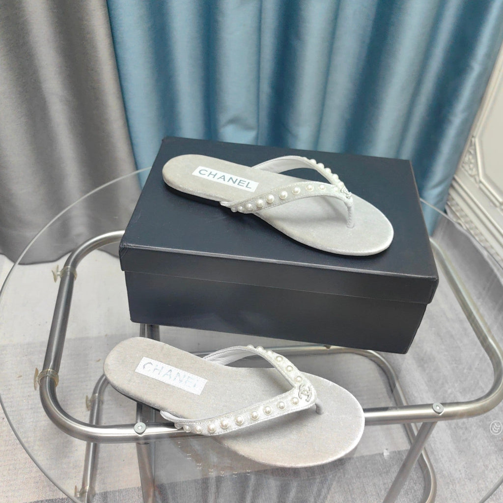 CC Thong Grey Velvet Pearl