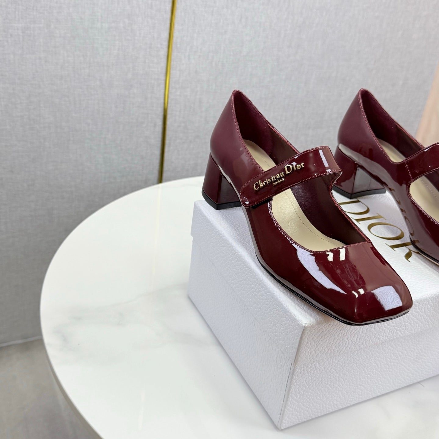 DIOR 26S MARY JANE HIGH HEELS 40MM IN WINE RED PATENT CALFSKIN GOLD HARDWARE