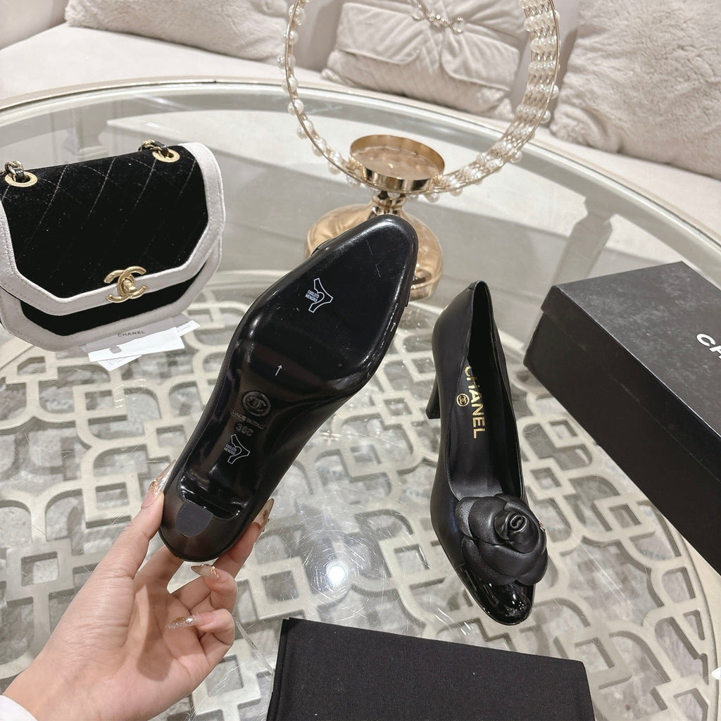 CC 26s High Heels Pump 85 Black Sheepskin 627010
